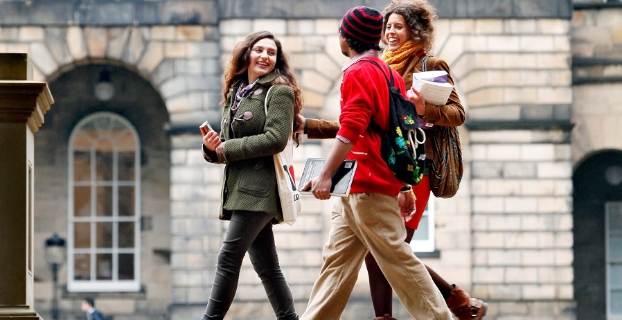 Students in Old College Quad